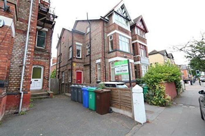 Studio To Rent In Flat, Barlow Moor Road, M21