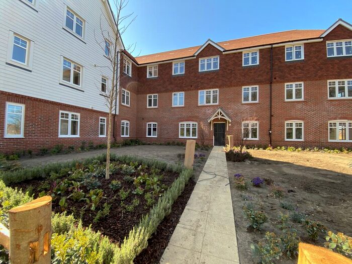 2 Bedroom Apartment To Rent In Heather Court, Edenbrook Village, GU51