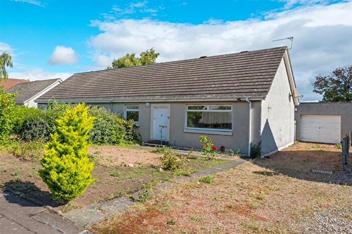 2 Bedroom Semi-Detached Bungalow For Sale In , Ruthven Place, St. Andrews, KY16