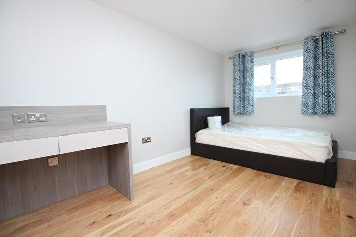 5 Bedroom Terraced House To Rent In Over Drive - Charlton Hayes, BS34