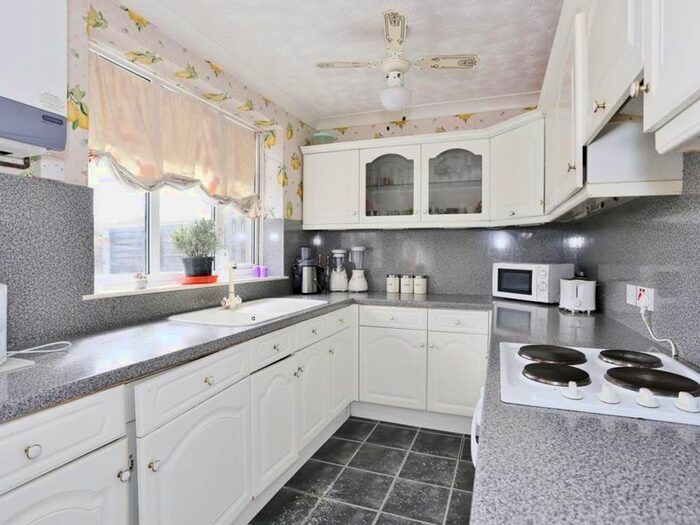 3 Bedroom Property To Rent In Mottisfont Road, London, SE2