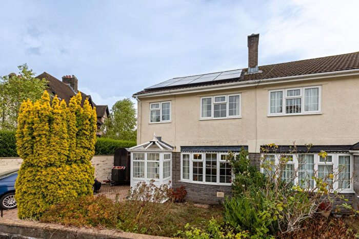 3 Bedroom Semi-Detached House For Sale In Cedar Way, Ystrad Mynach, Hengoed, CF82
