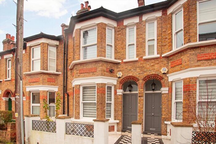 3 Bedroom Terraced House To Rent In Warwick Grove, Surbiton, KT5