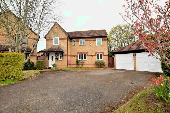 4 Bedroom Detached House To Rent In Heather Road, Bicester, Oxfordshire, OX26