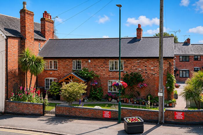 4 Bedroom Character Property For Sale In Home Farm, Bradgate Road, Anstey, Leicester, Leicestershire, LE7