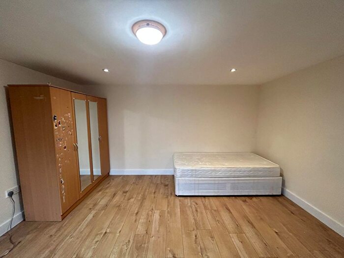 1 Bedroom Studio To Rent In Minterne Avenue, UB2