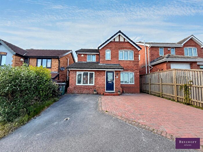 3 Bedroom Detached House For Sale In Cowley Green, Wombwell, Barnsley, S73