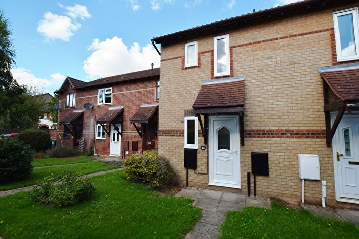 1 Bedroom Terraced House To Rent In Fircroft, Bicester, Oxfordshire, OX26