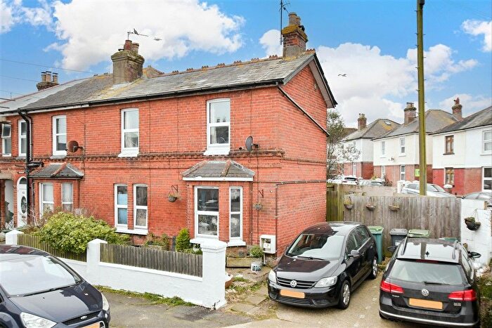 2 Bedroom Flat For Sale In Cross Street, Sandown, Isle Of Wight, PO36