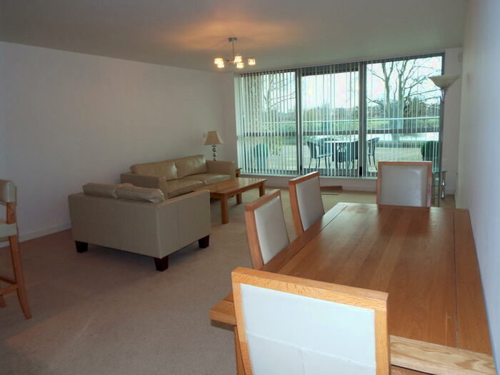2 Bedroom Apartment To Rent In River Crescent, Waterside Way, NG2