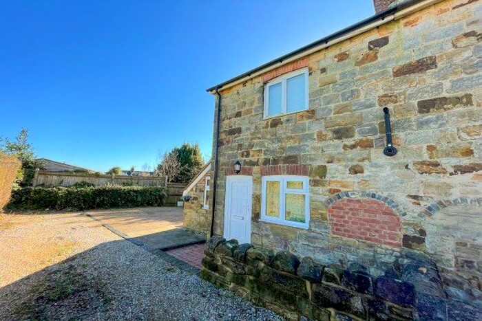 2 Bedroom Cottage To Rent In Alpha Cottages, Crowborough, TN6