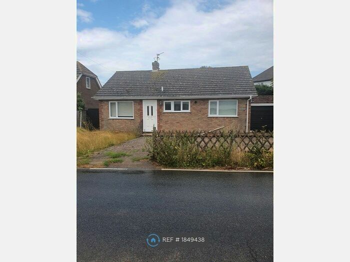 2 Bedroom Bungalow To Rent In Adisham Rd, Canterbury, CT4
