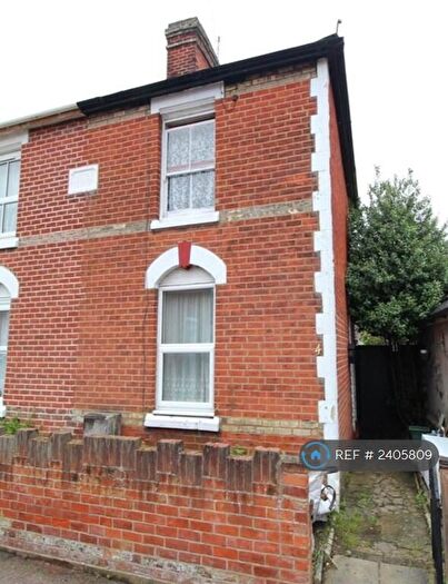 3 Bedroom Semi-Detached House To Rent In Winsley Road, Colchester, CO1