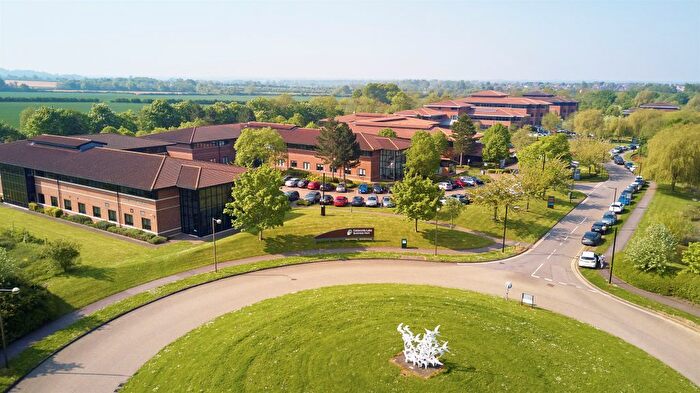 2 Bedroom Flat For Sale In Caldecotte Lake Drive, Caldecotte, Milton Keynes, MK7