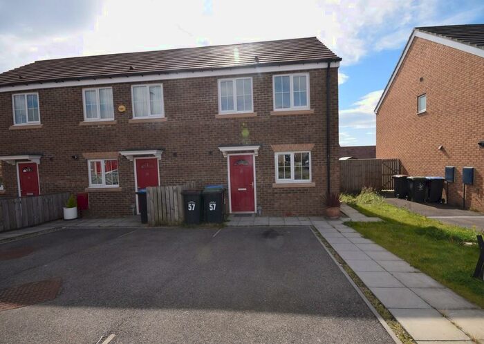 2 Bedroom End Of Terrace House To Rent In Orwell Gardens, South Stanley, DH9