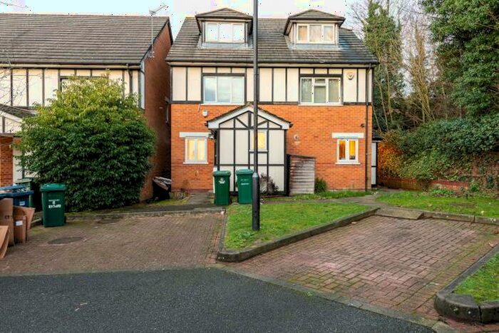 3 Bedroom Terraced House To Rent In Rickard Close, Hendon, London, NW4