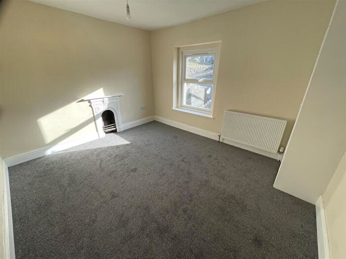 2 Bedroom House For Sale In Llysfaen Road, Old Colwyn, LL29