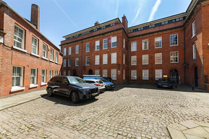 1 Bedroom Apartment For Sale In Commerce Square, Nottingham, NG1