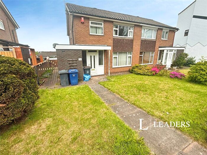 3 Bedroom Semi-Detached House To Rent In Higherland, ST5