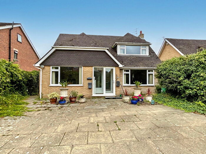 3 Bedroom Detached House For Sale In Lulworth Road, Birkdale, Southport, PR8