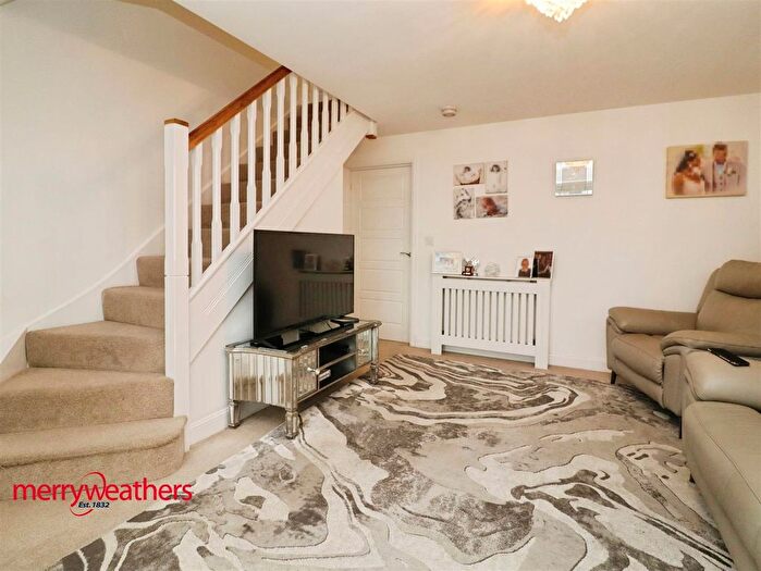 3 Bedroom Detached House For Sale In Levett Drive, Thurcroft, Rotherham, S66