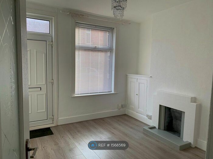 2 Bedroom Terraced House To Rent In Vernon Street, Newark, NG24