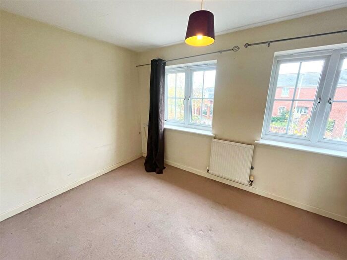 2 Bedroom End Of Terrace House To Rent In Purcell Road, Wolverhampton, West Midlands, WV10