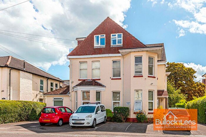1 Bedroom Flat For Sale In Gordon Road, Boscombe, Bournemouth, BH1
