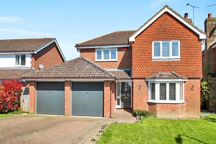 4 Bedroom Detached House For Sale In Little Robhurst, High Halden, TN26