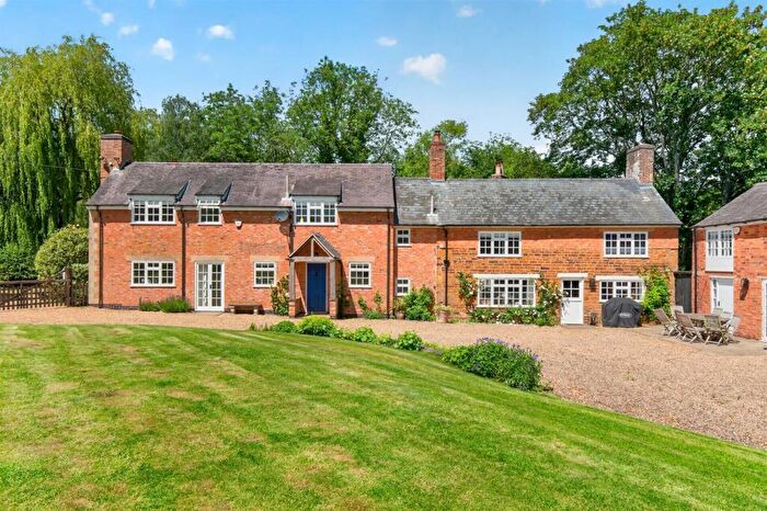 5 Bedroom Character Property For Sale In Main Street, Allexton, Rutland, LE15