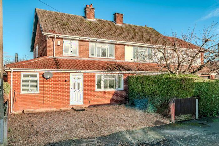 3 Bedroom Semi-Detached House For Sale In Sumner Avenue, Haskayne, L39