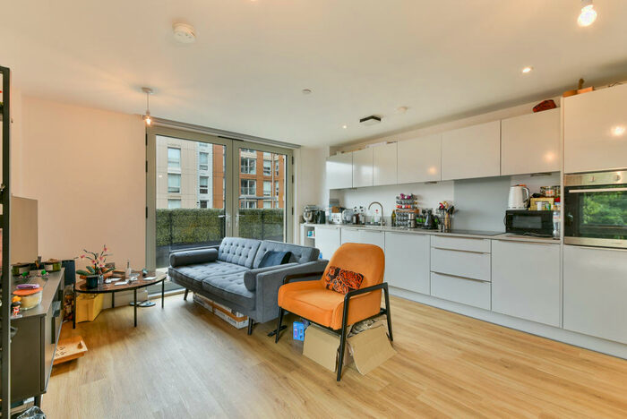 2 Bedroom Apartment To Rent In Milton Keynes Milton Keynes, MK9