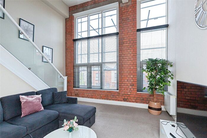 2 Bedroom Maisonette For Sale In Wheatsheaf Way, Knighton Fields, Leicester, LE2