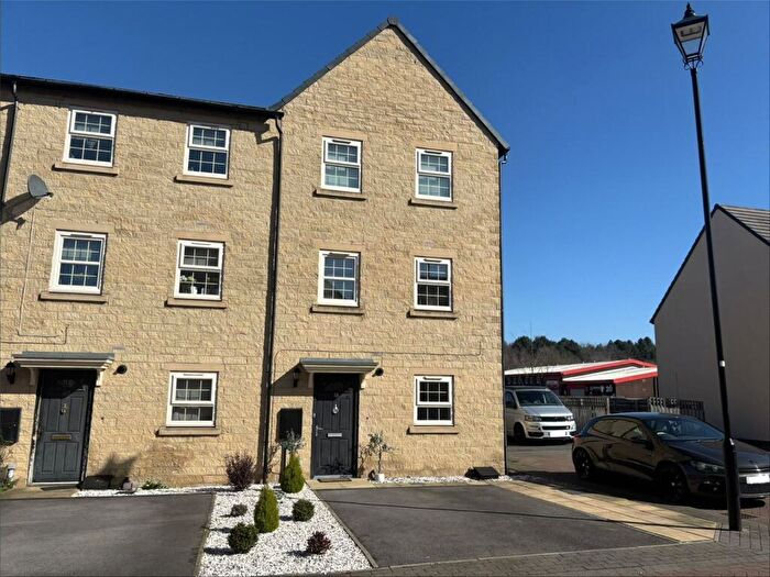 2 Bedroom House For Sale In Woodbourn Gardens, Wombwell, Barnsley, S73