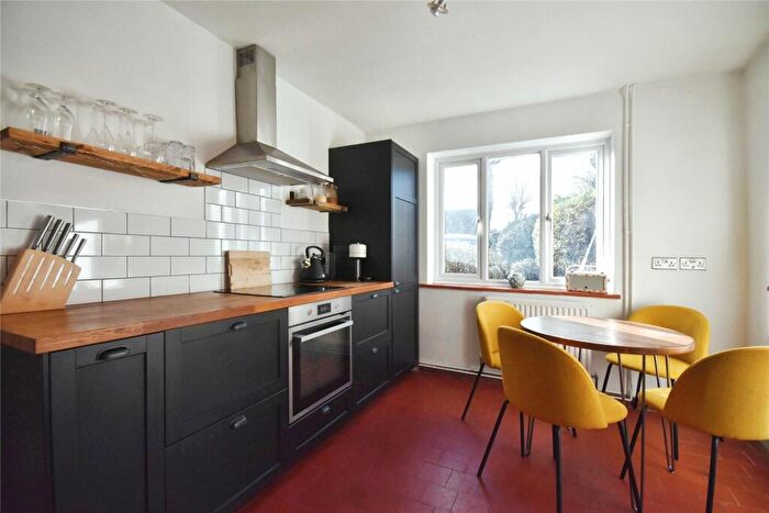 2 Bedroom Bungalow For Sale In Maitland Road, Reading, RG1