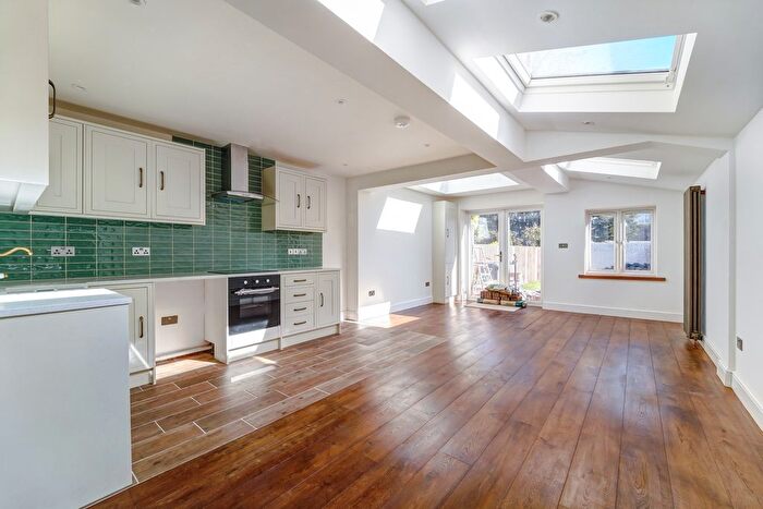 4 Bedroom Property To Rent In South Lane, New Malden, KT3