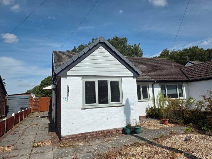 2 Bedroom Bungalow To Rent In Sefton Drive, Maghull, L31