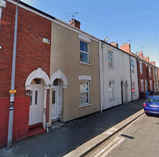 3 Bedroom Terraced House To Rent In Field Street, Hull, HU9