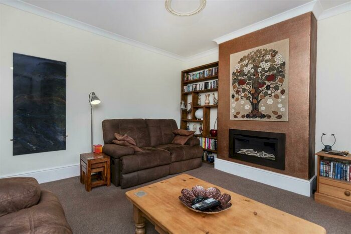 4 Bedroom Detached Bungalow For Sale In Standiforth Lane, Dalton, Huddersfield, HD5
