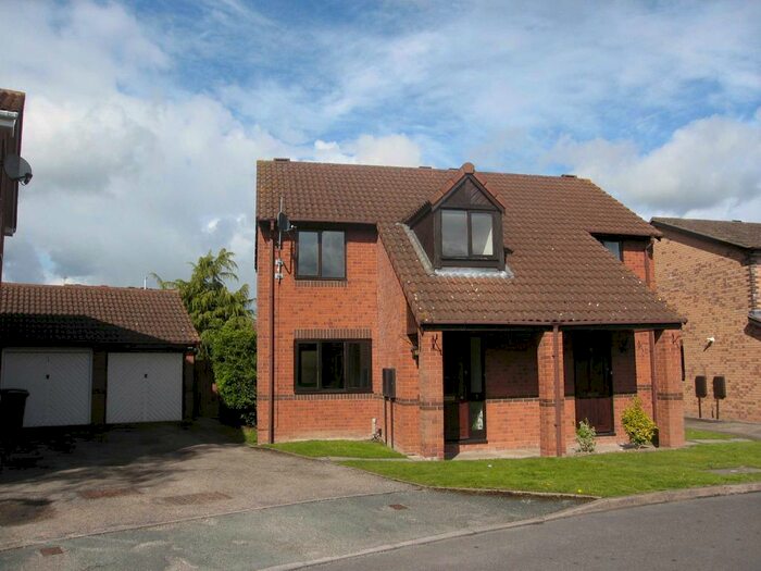 3 Bedroom Semi-Detached House To Rent In Herongate, Shrewsbury SY1