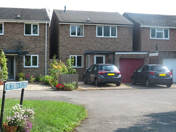 3 Bedroom Detached House For Sale In Victoria Close, Wilton, Salisbury, SP2