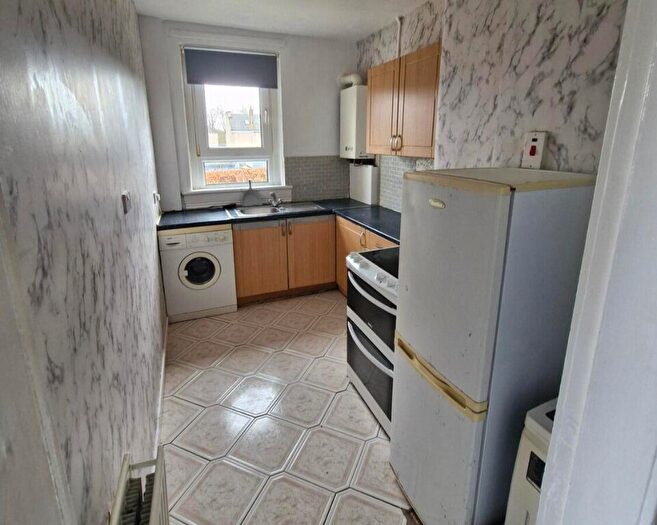 2 Bedroom Flat To Rent In Northmuir Drive, Wishaw, North Lanarkshire, ML2