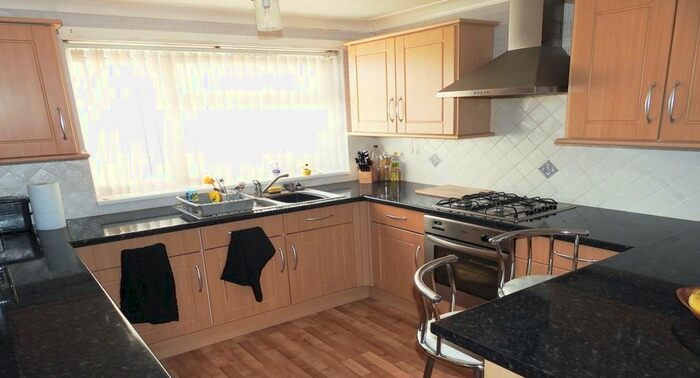 3 Bedroom Terraced House To Rent In Pevensey Close, Bransholme, HU7