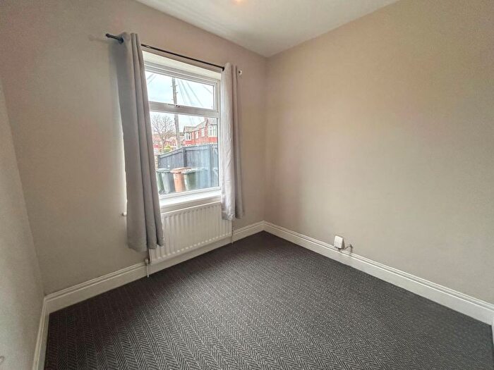 2 Bedroom Flat To Rent In Closefield Grove, Whitley Bay, NE25