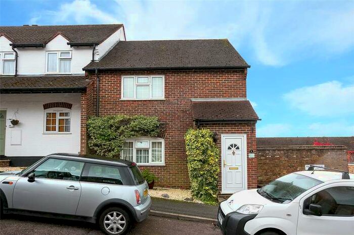 2 Bedroom Apartment To Rent In Chapel Street, Hemel Hempstead, Hertfordshire, HP2