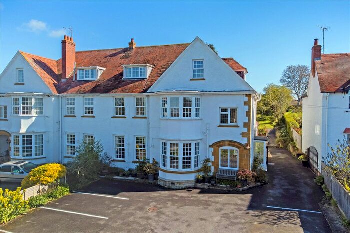 11 Bedroom Semi-Detached House For Sale In Station Road, Broadway, Worcestershire, WR12