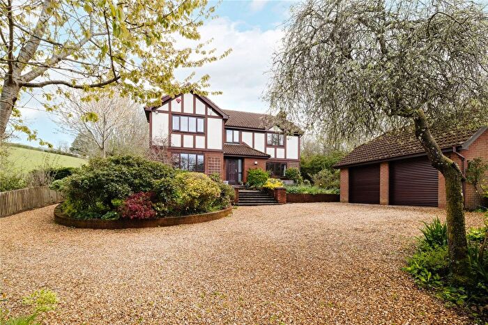 5 Bedroom Country House For Sale In Dunsford, Exeter, Devon, EX6