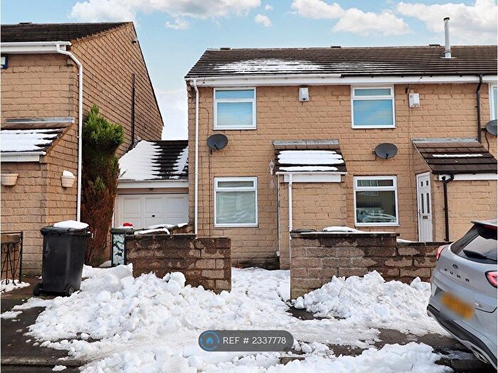 2 Bedroom Semi-Detached House To Rent In Denham Avenue, Morley, Leeds, LS27
