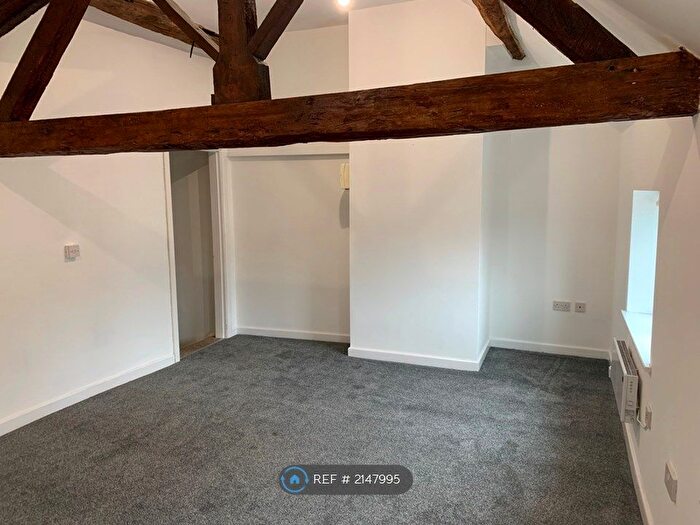 Studio To Rent In Lower Bond Street, Hinckley, LE10