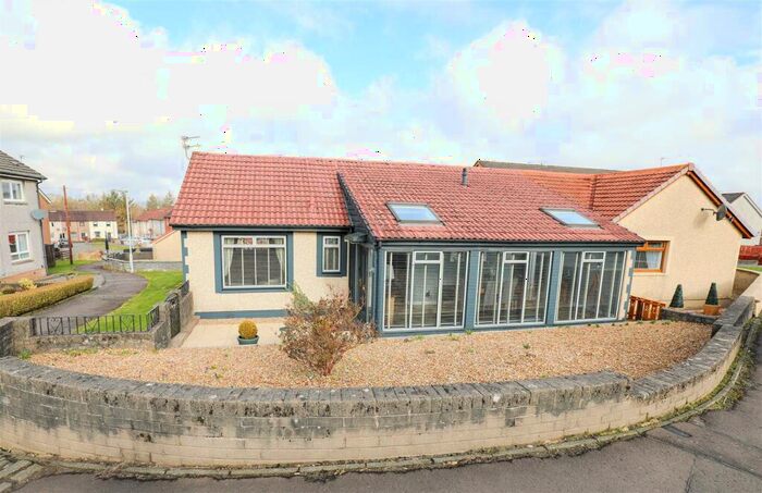2 Bedroom Semi-Detached Bungalow For Sale In Laurel Avenue, Kelty, KY4